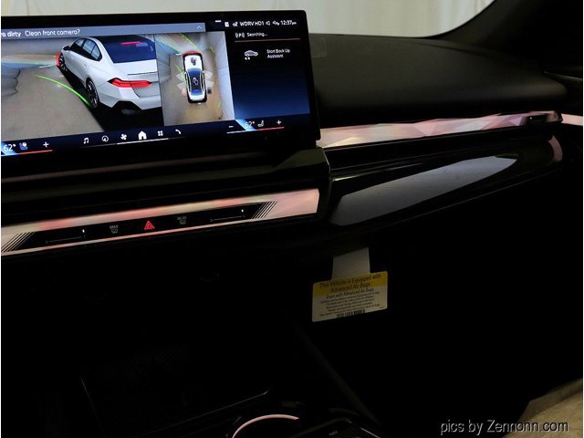 2026 BMW 5 Series 550e - Photo 28