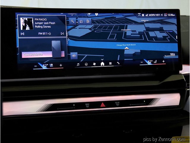 2026 BMW 5 Series 550e - Photo 31