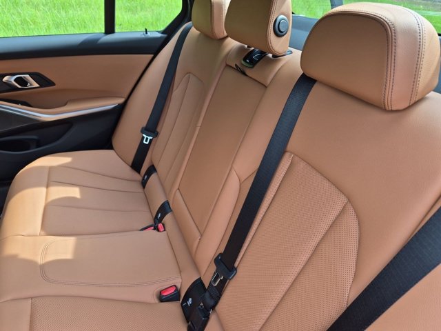 New 2026 Dravit Grey Metallic BMW 330i image 31