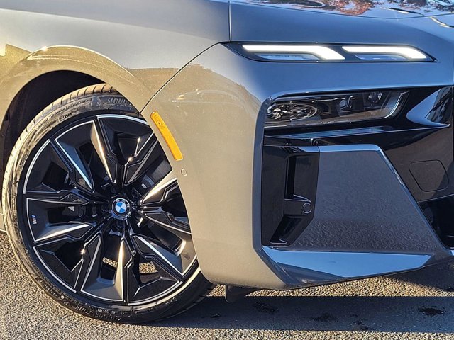 2026 BMW 7 Series 740i - Photo 24