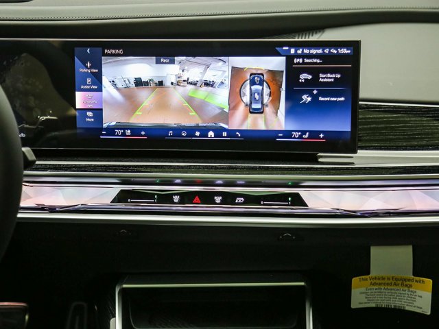 2026 BMW 7 Series 740i - Photo 42