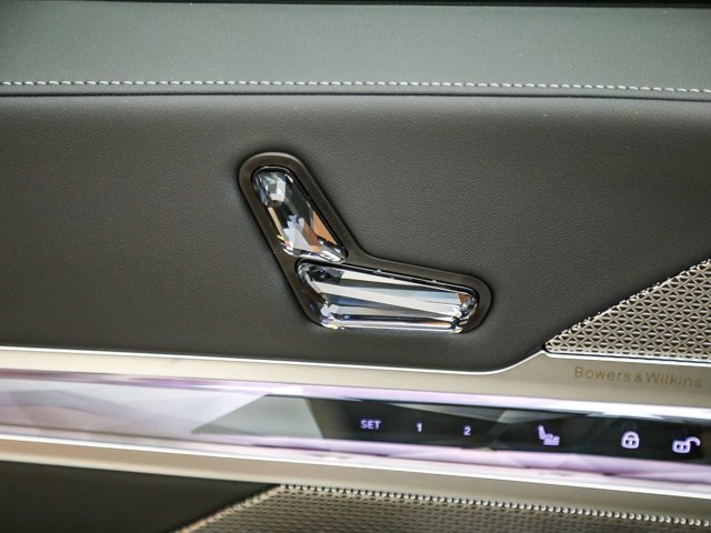 2026 BMW 7 Series 740i - Photo 50