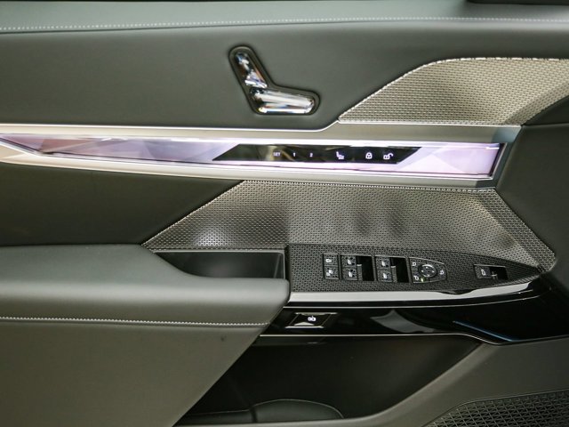 2026 BMW 7 Series 740i - Photo 51