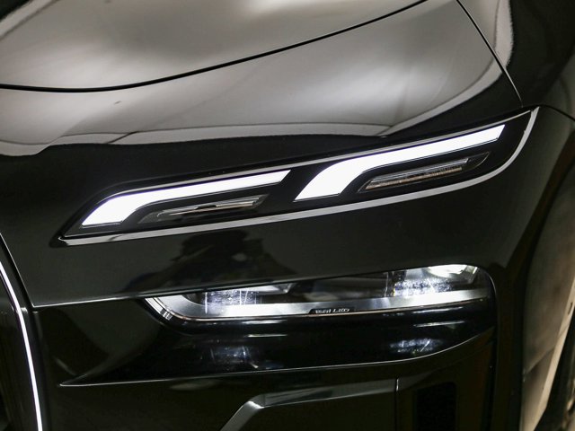 2026 BMW 7 Series 740i - Photo 36