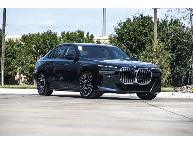 2025 Bmw 740i photo 2