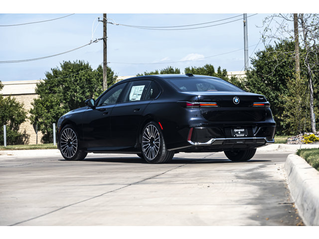 2025 Bmw 740i photo 3