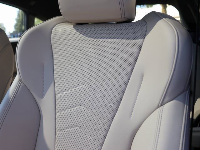 2026 BMW 2 Series 228 - Photo 8