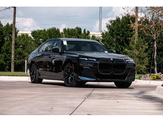 2025 Bmw 760i xDrive photo 2