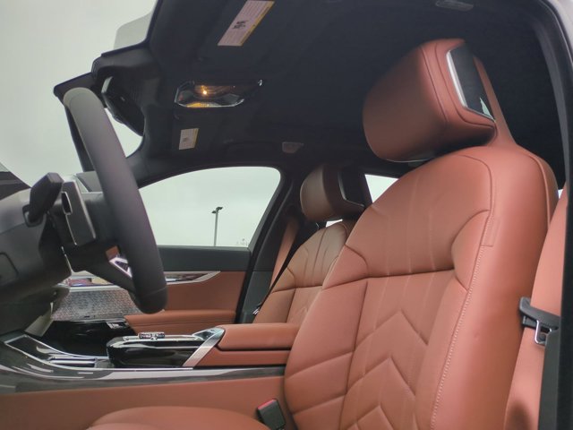 New 2026 Black Sapphire Metallic BMW 760i xDrive image 15