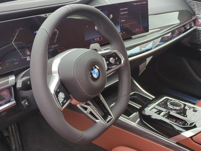 New 2026 Black Sapphire Metallic BMW 760i xDrive image 17