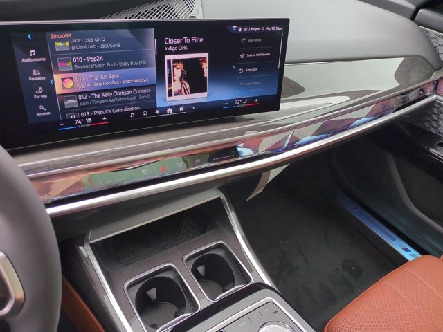 New 2026 Black Sapphire Metallic BMW 760i xDrive image 29