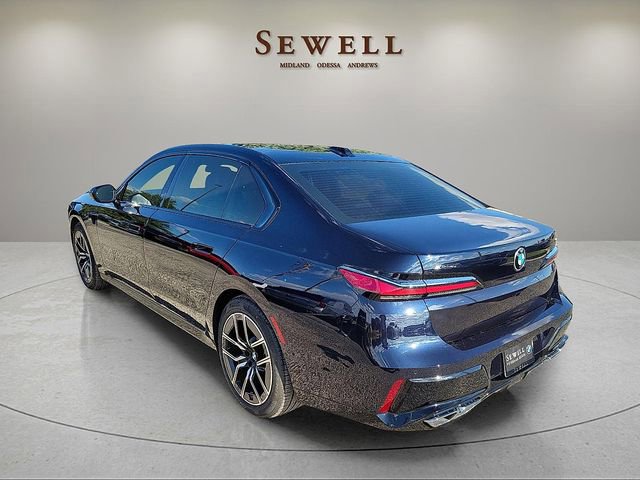 2026 BMW 7 Series 760i - Photo 33