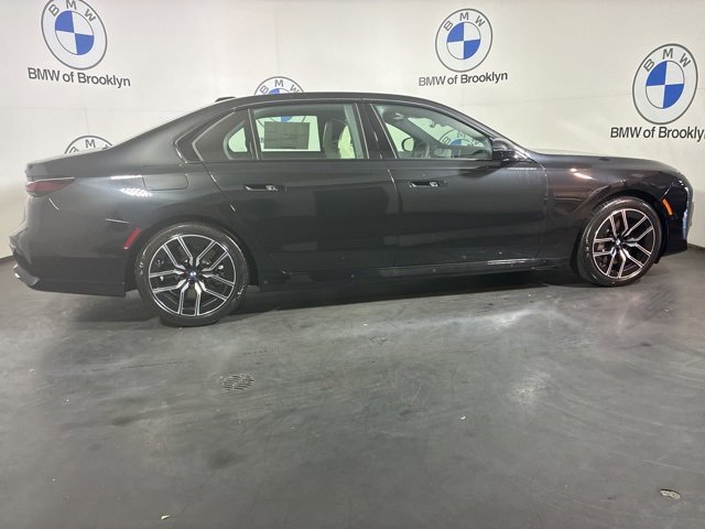 2026 BMW 7 Series 760i