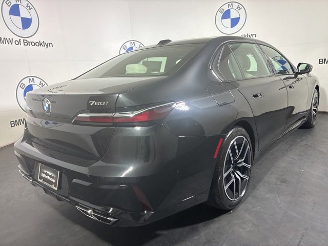 2026 BMW 7 Series 760i
