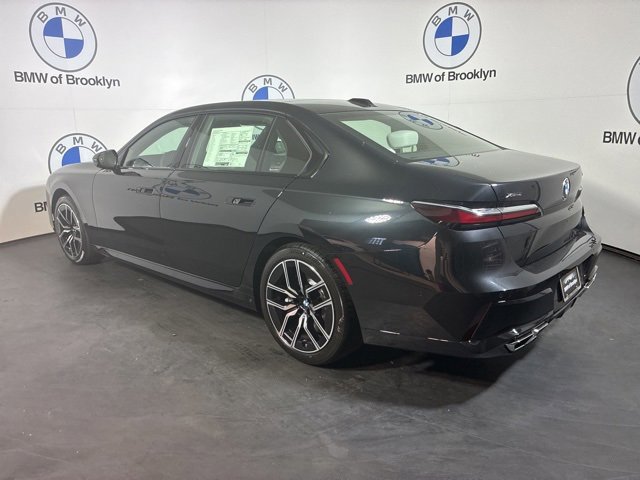 2026 BMW 7 Series 760i