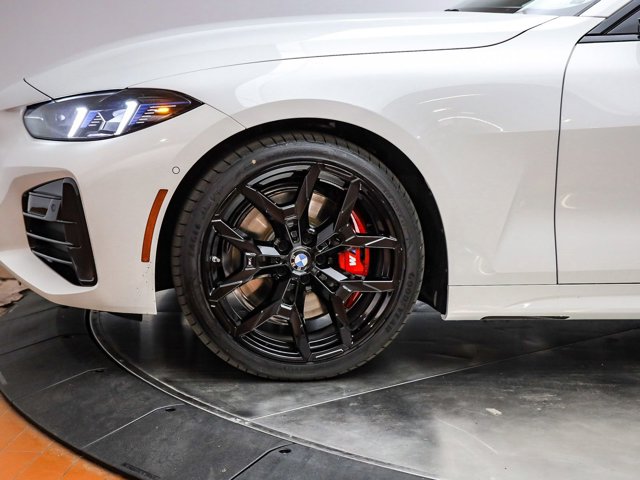 2026 BMW 4 Series 430i - Photo 37