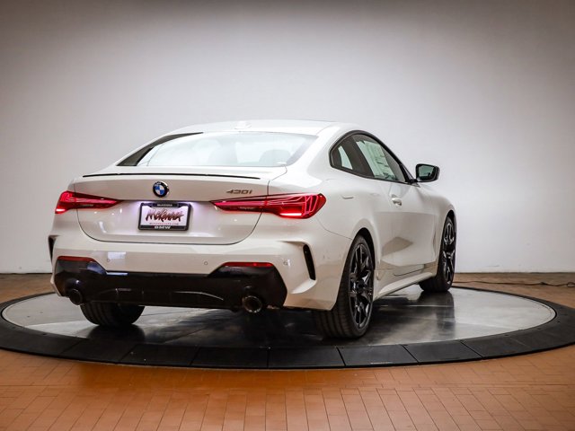 2026 BMW 4 Series 430i - Photo 32