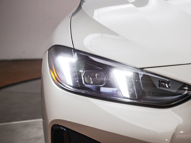2026 BMW 4 Series 430i - Photo 35