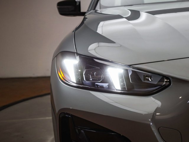 2026 BMW 4 Series 430i - Photo 35
