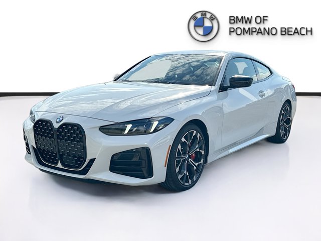 2026 BMW 4 Series 430i - Photo 3