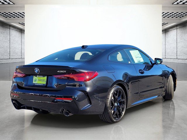 2026 BMW 4 Series 430i - Photo 25