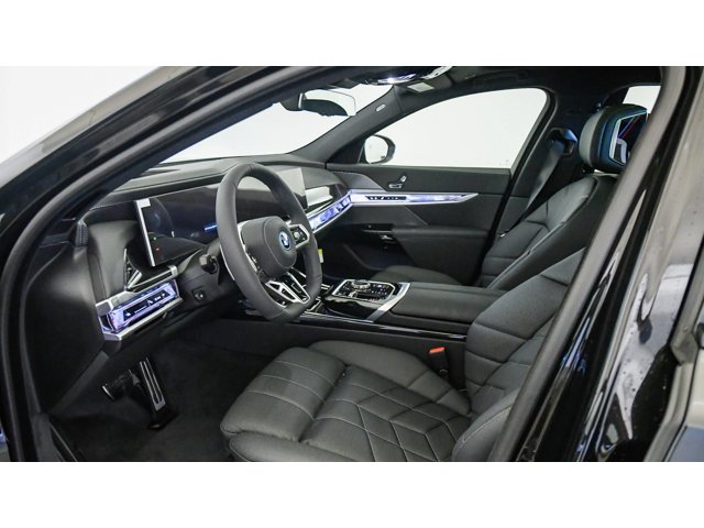 2026 BMW 7 Series 750e - Photo 54