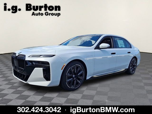 2026 BMW 7 Series 750e - Photo 20