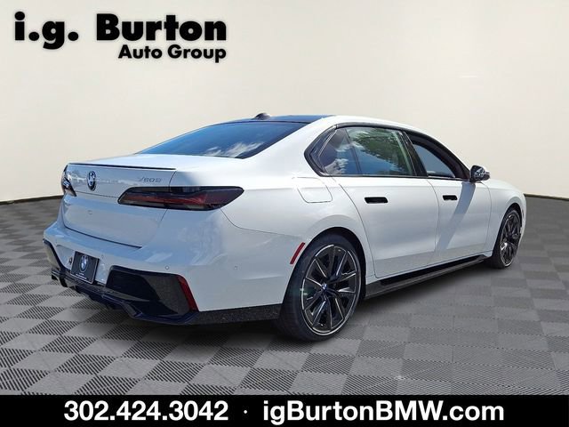2026 BMW 7 Series 750e - Photo 22
