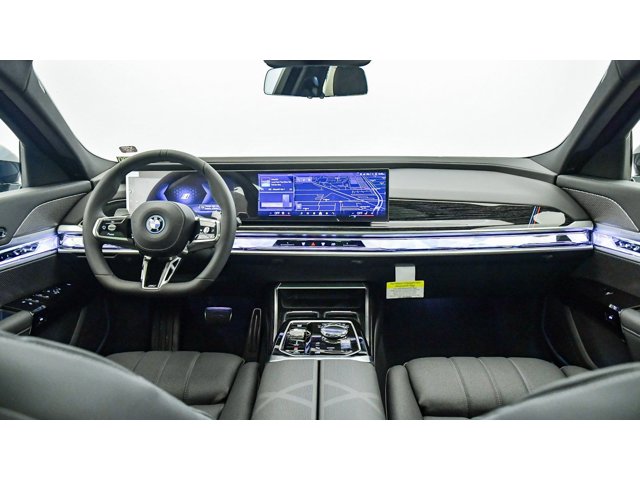 2026 BMW 7 Series 750e - Photo 50