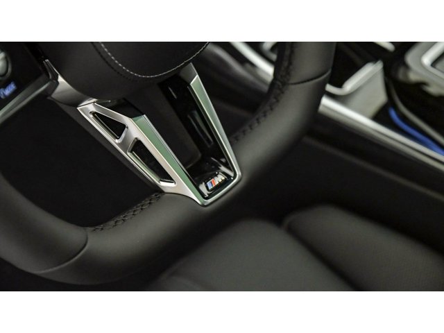 2026 BMW 7 Series 750e - Photo 65