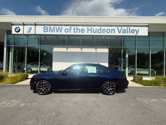 2026 BMW 7 Series 750e xDrive