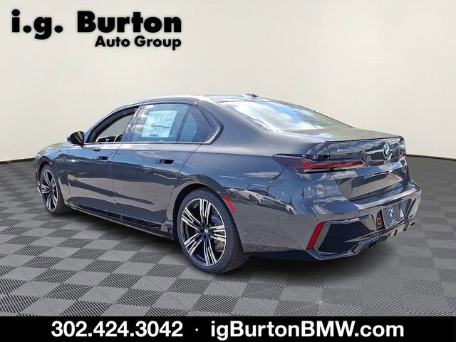 2026 BMW 7 Series 750e - Photo 20