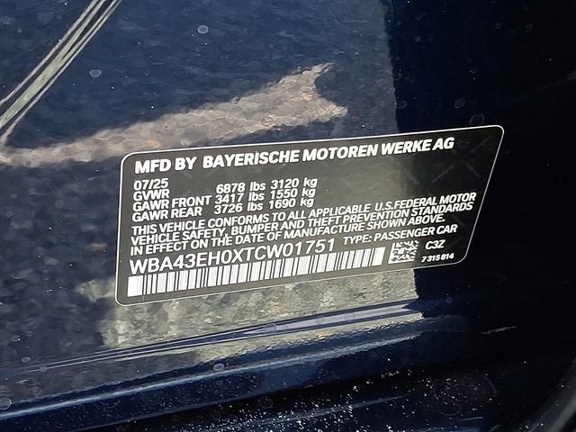 2026 BMW 7 Series 750e - Photo 34
