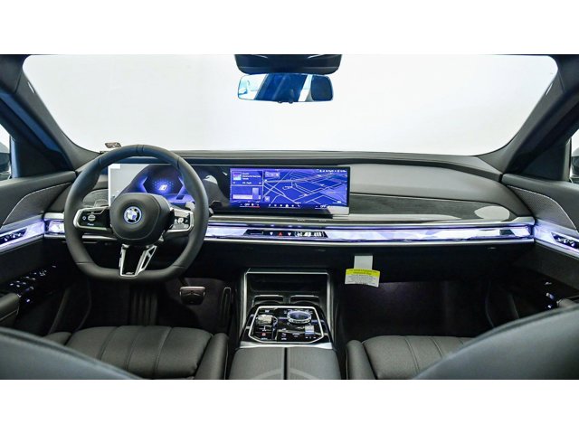 2026 BMW 7 Series 750e - Photo 50