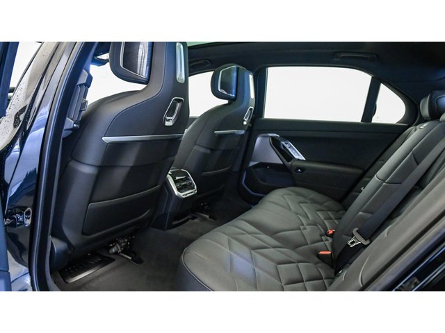2026 BMW 7 Series 750e - Photo 58