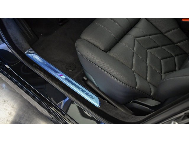 2026 BMW 7 Series 750e - Photo 60