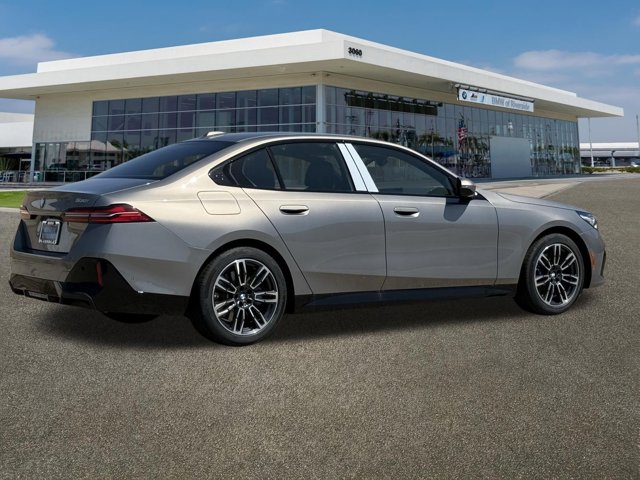 New 2026 Oxide Grey Metallic BMW 530i image 11