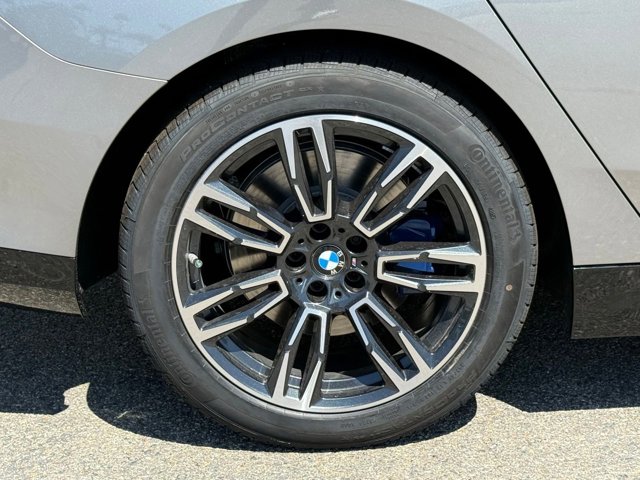 New 2026 Oxide Grey Metallic BMW 530i image 17
