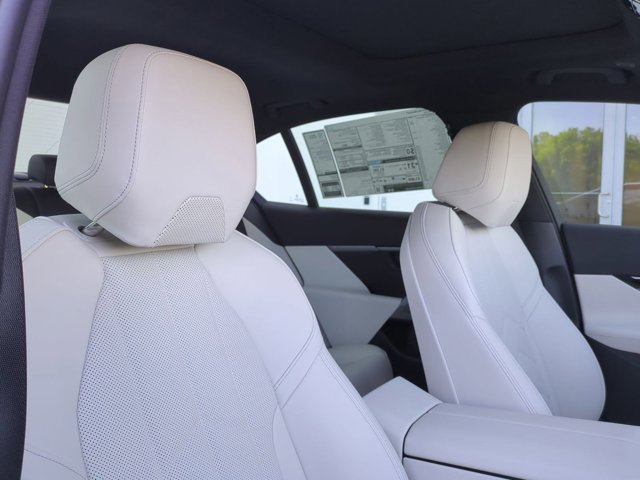 New 2027 Black Sapphire Metallic BMW 530i image 33