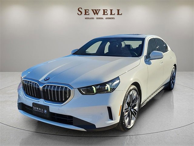 2025 BMW 5 Series 530i