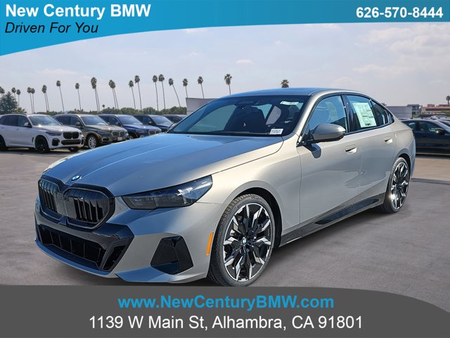 2025 BMW 5 Series 530i