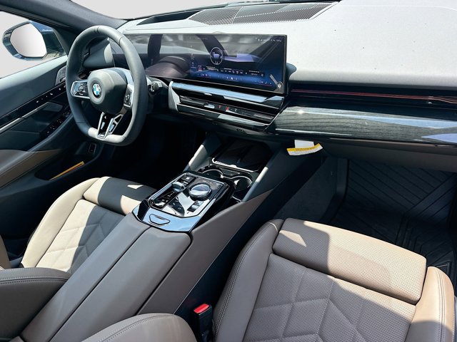 2026 BMW 5 Series 530i - Photo 19