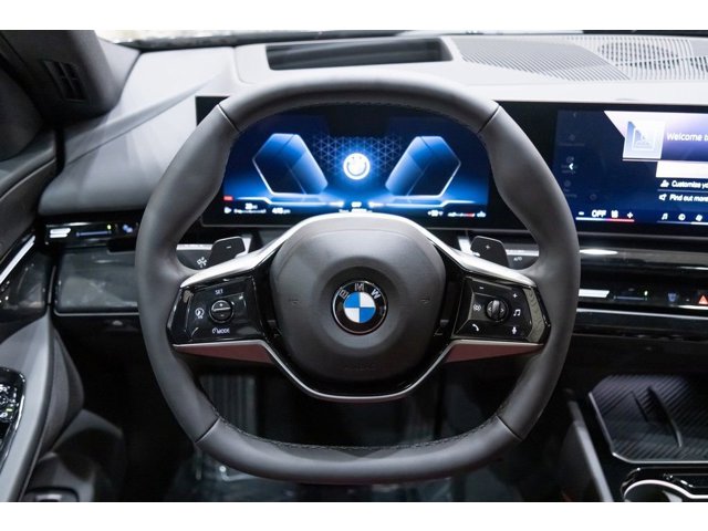 2026 BMW 5 Series 530i - Photo 39