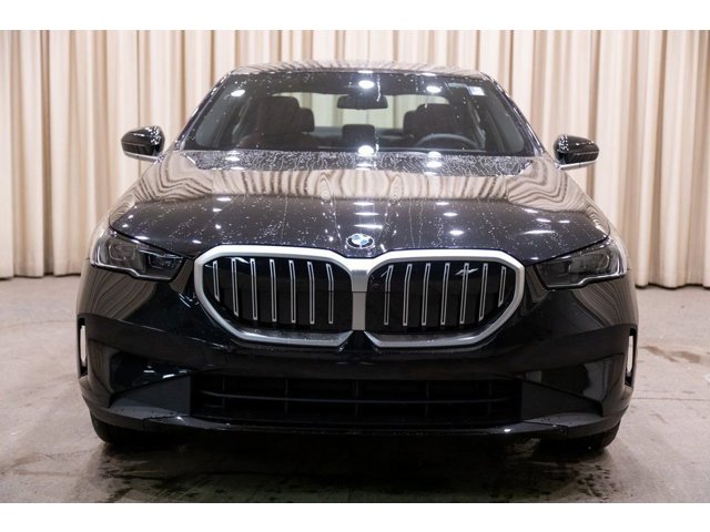 2026 BMW 5 Series 530i - Photo 27