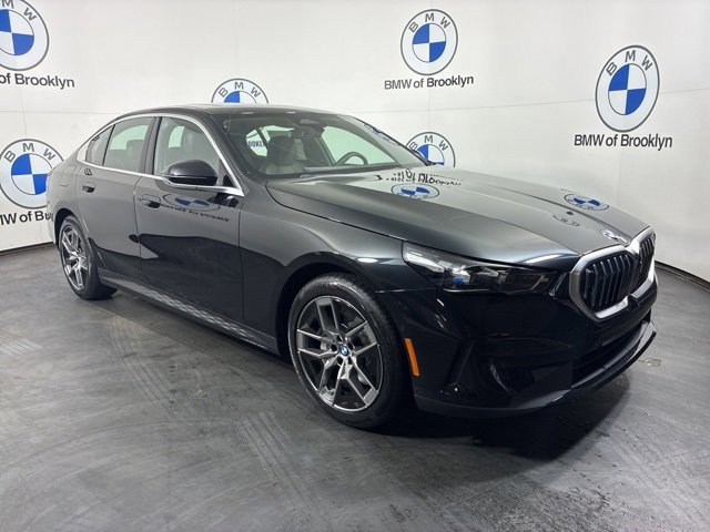 2026 BMW 5 Series 530i xDrive