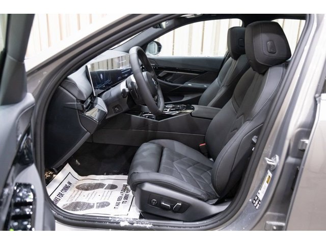 2026 BMW 5 Series 530i - Photo 34