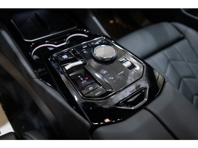2026 BMW 5 Series 530i - Photo 43