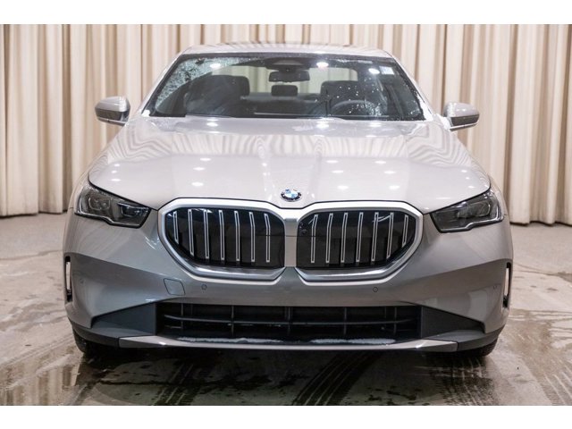 2026 BMW 5 Series 530i - Photo 27