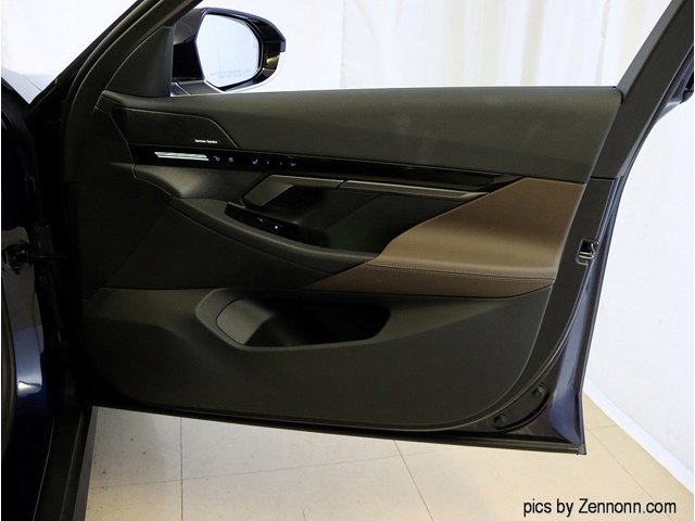 2026 BMW 5 Series 530i - Photo 78