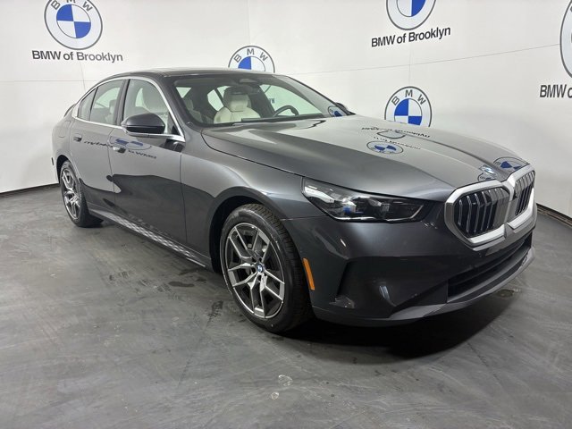 2026 BMW 5 Series 530i xDrive
